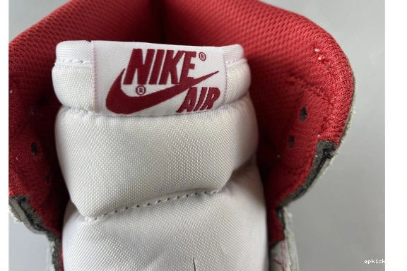 Rep EP Jordan Red AIR 1 Retro (2017) 555088-103 555088-103 Metallic 0315